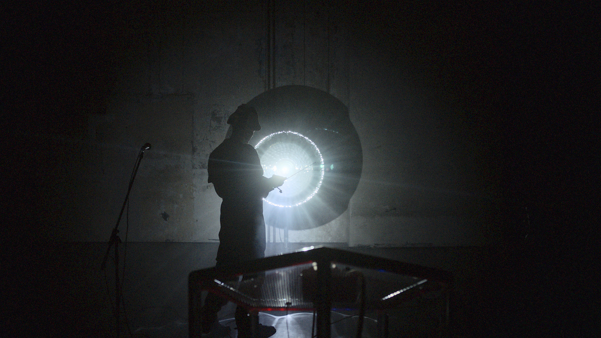 Performance of "After Hope" by Ilyich at Sophiensæle in spring 2025 | Videostill