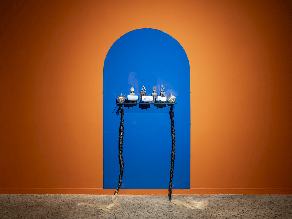 Installation von Kathleen Bomani | Foto: Marvin Systermans