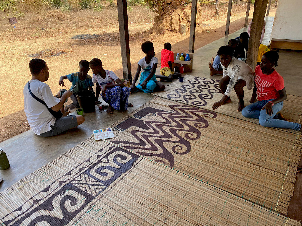 Theaterstück und Kussundé in Malafo/Guinea-Bissau | Foto: Filipa César