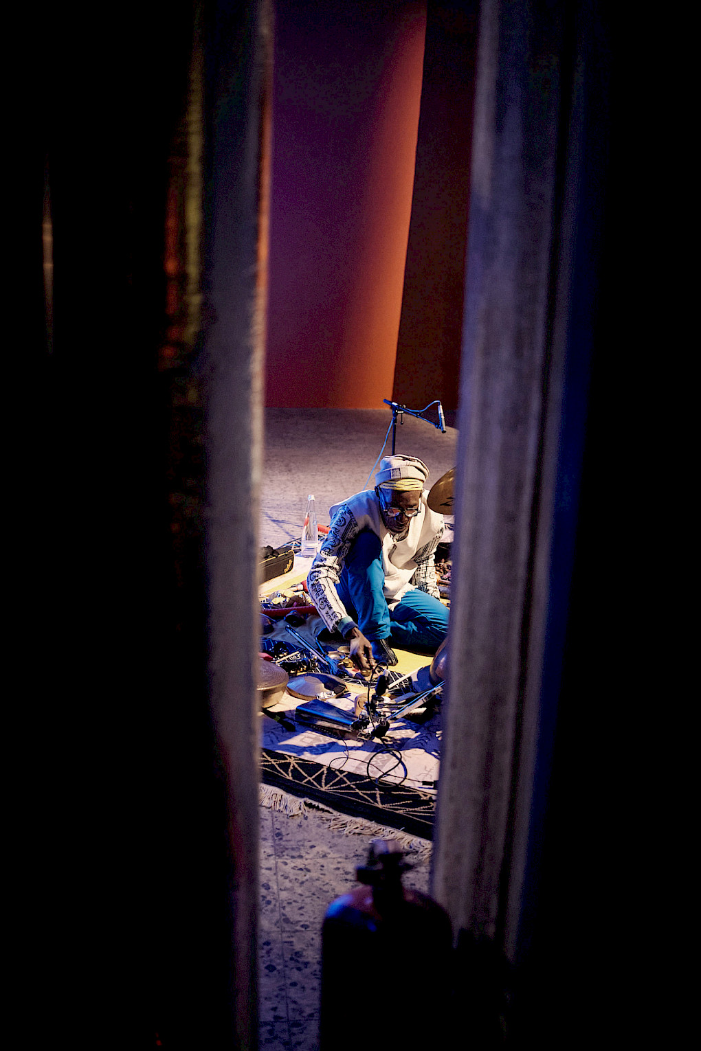 Performance von Dudù Kouate | Foto: Lucas Dietrich