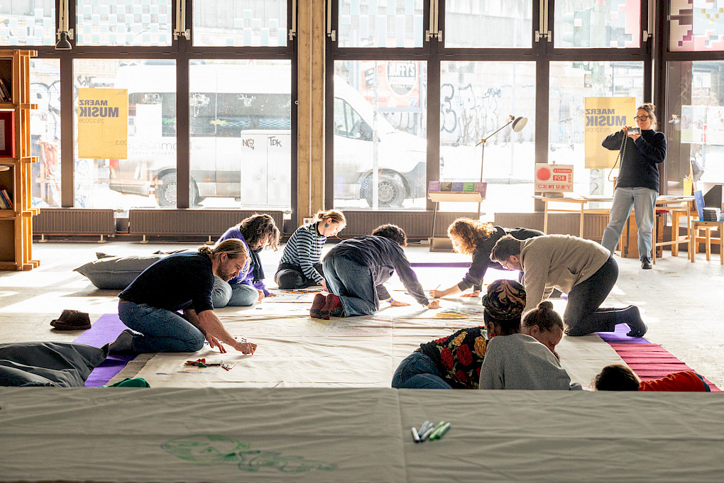 Social Mapping session at SAVVY Contemporary, Berlin, February 2026. Oscar Murillo, 2026. Courtesy the artist. Photo copyright: ©Matthew Hansen