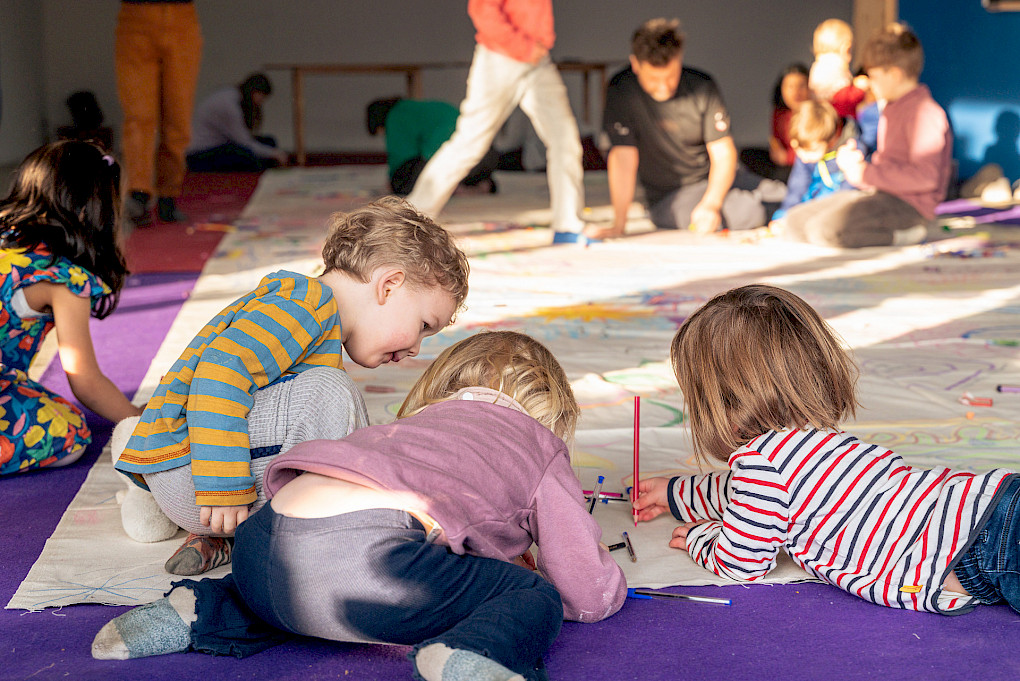 Social Mapping session at SAVVY Contemporary, Berlin, February 2026. Oscar Murillo, 2026. Courtesy the artist. Photo copyright: ©Matthew Hansen